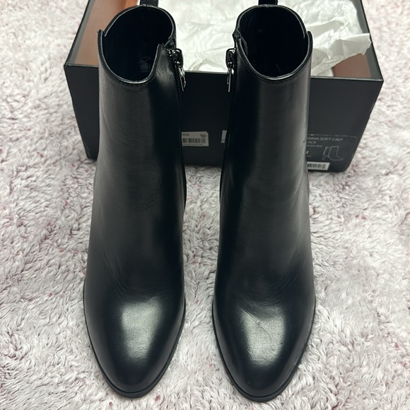 BNIB Coach Jemma Soft Calf Leather Black booties. - Picture 2 of 8